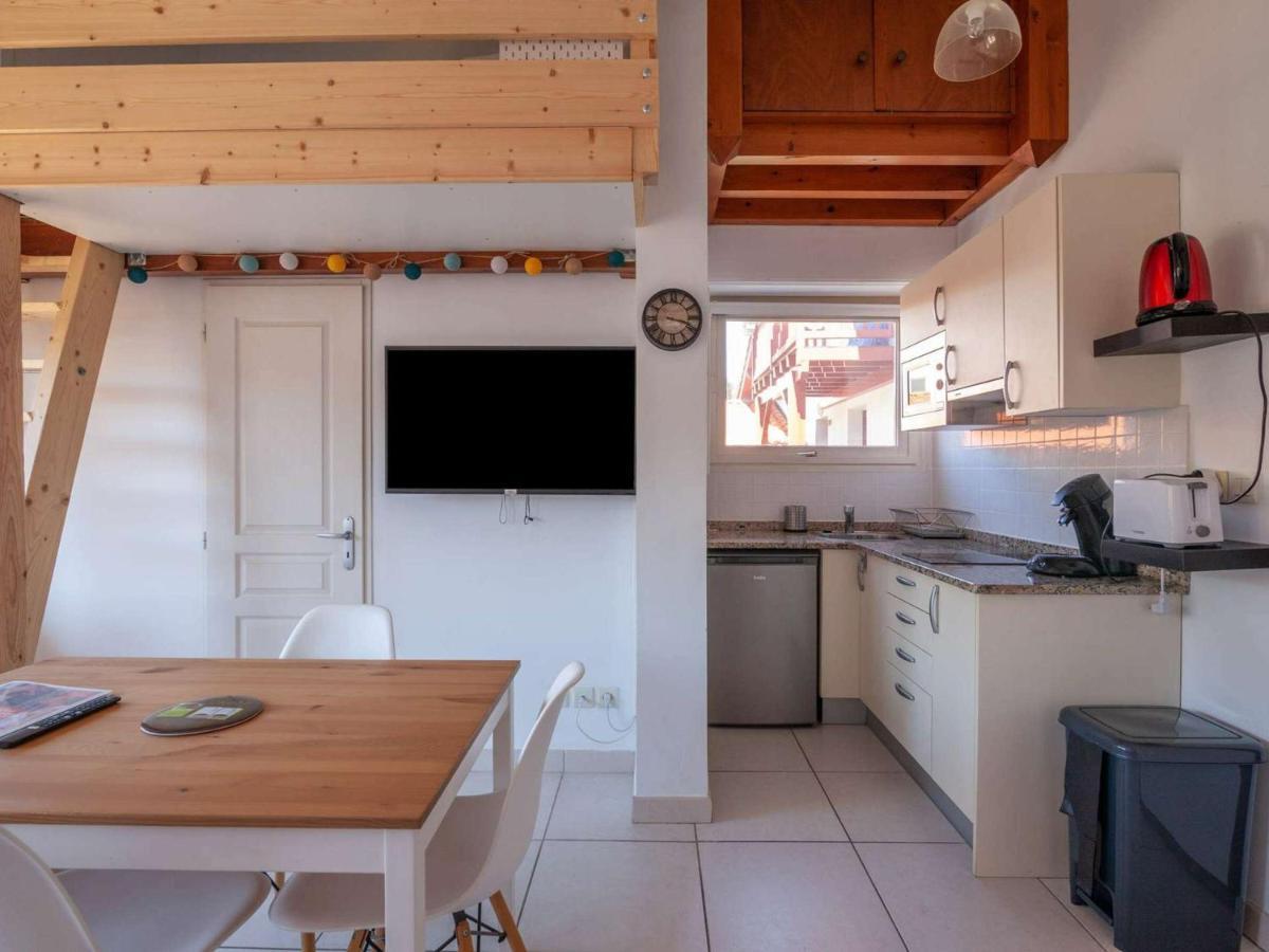 Appartement Cosy Avec Mezzanine, Balcon Et Parking A 300M De La Plage - Fr-1-2-382 Hendaye Exterior foto